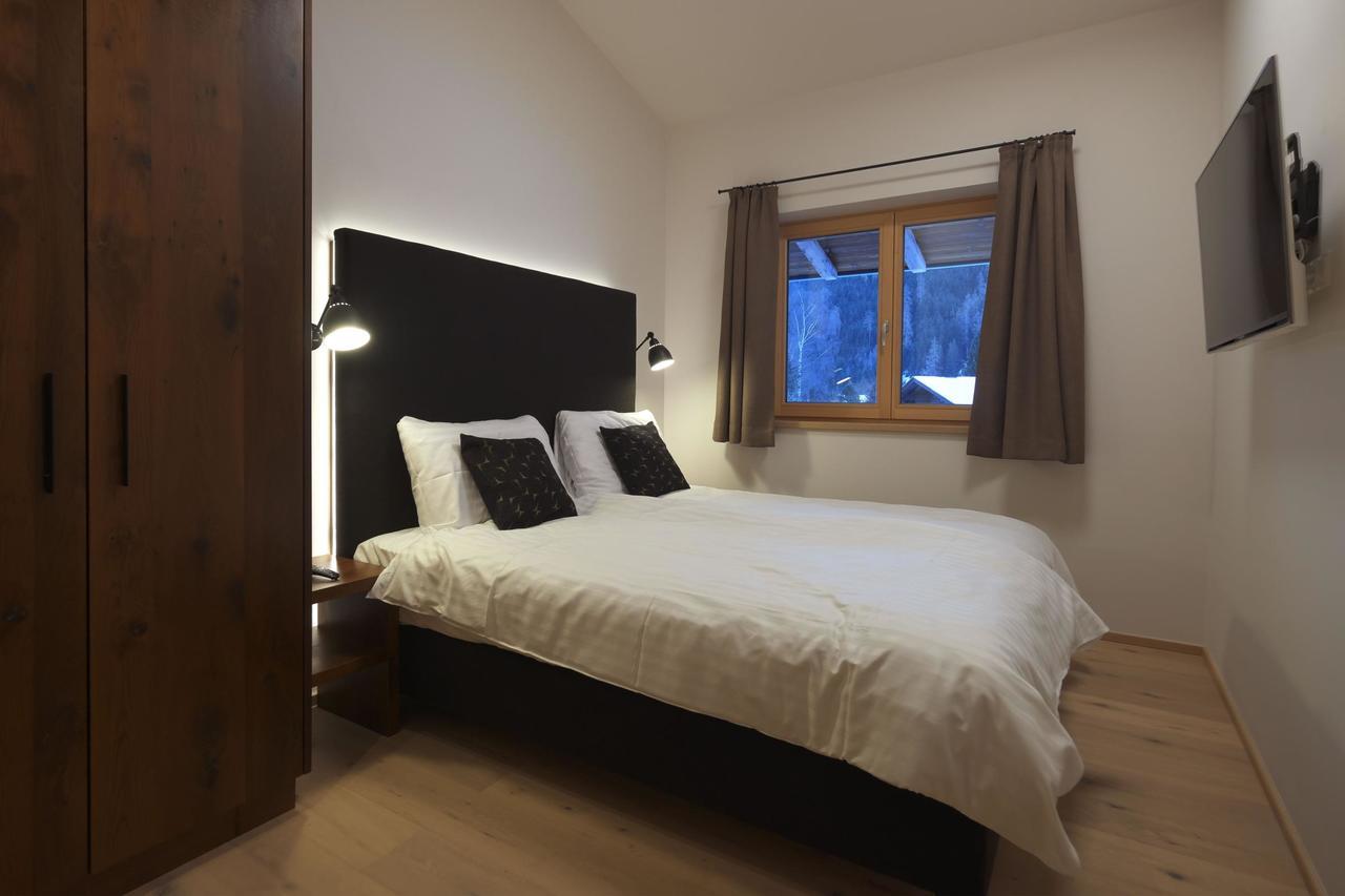 Alpin Penthouse Hollersbach Apartment ฮอลเลอร์บาค อิม พินซ์เกา ภายนอก รูปภาพ