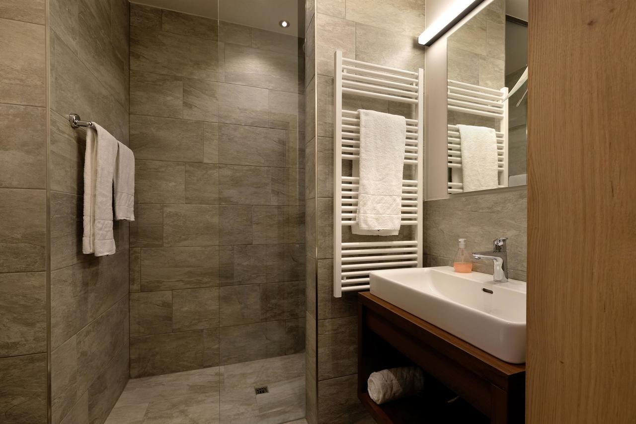 Alpin Penthouse Hollersbach Apartment ฮอลเลอร์บาค อิม พินซ์เกา ภายนอก รูปภาพ