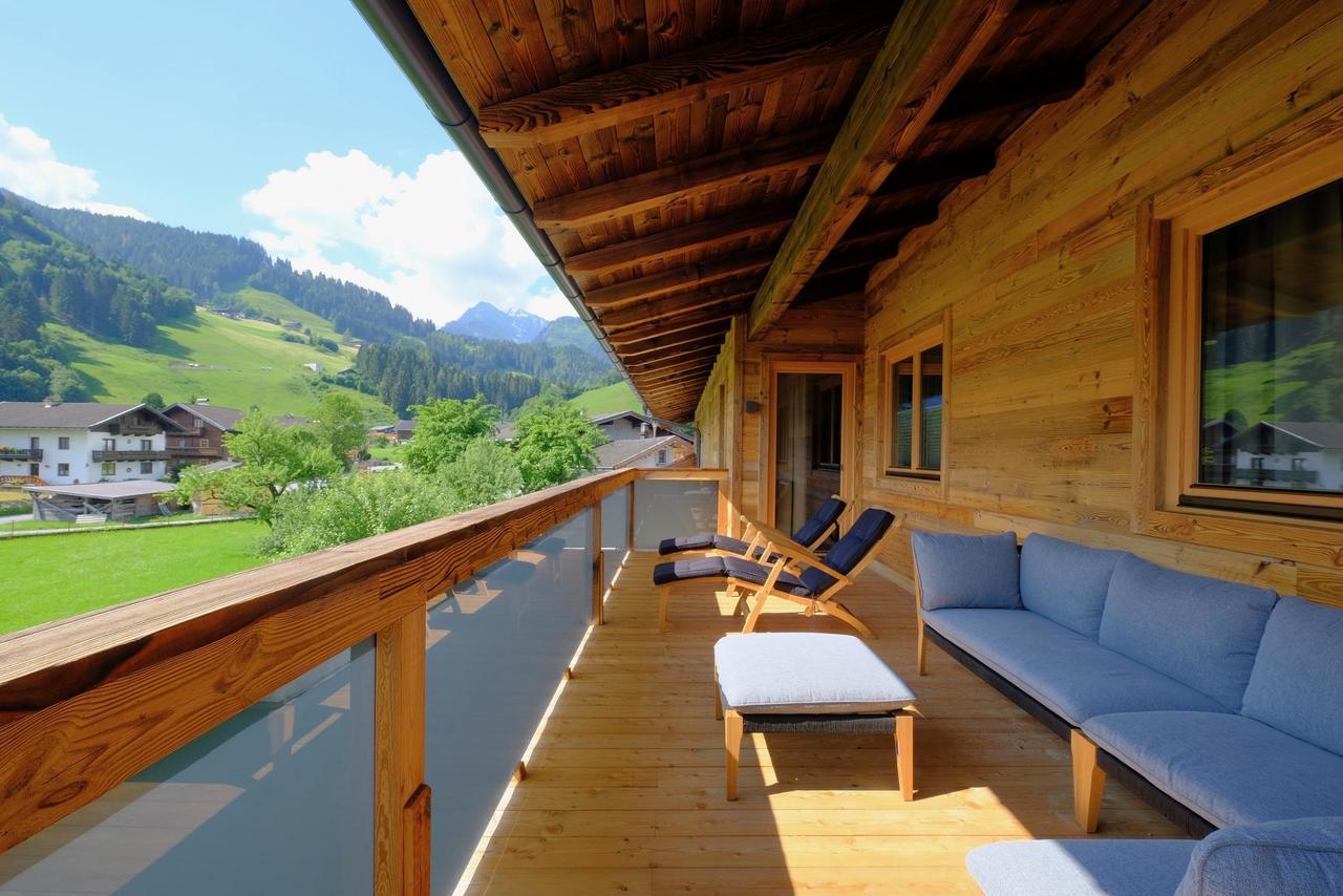 Alpin Penthouse Hollersbach Apartment ฮอลเลอร์บาค อิม พินซ์เกา ภายนอก รูปภาพ